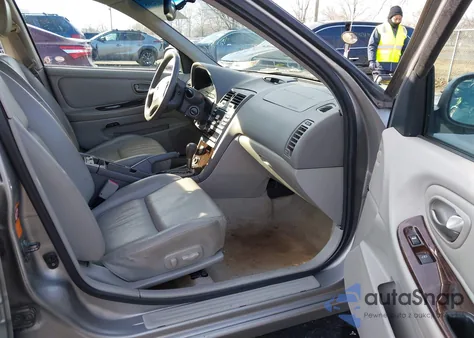 2003 Nissan Maxima Gle z USA, uszkodzony, nr VIN JN1DA31A53T413058